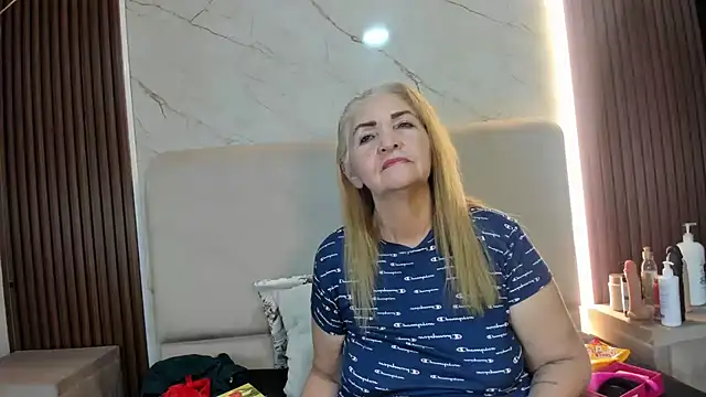 queenstarhy's Webcam Show