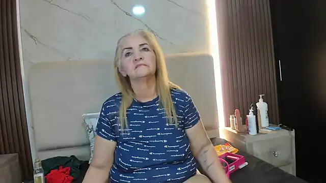 Show de queenstarhy na webcam