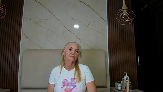 queenstarhy Webcam-Show