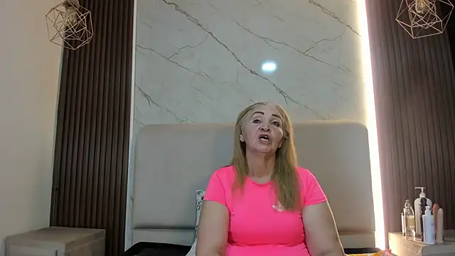 queenstarhy 网络视讯表演