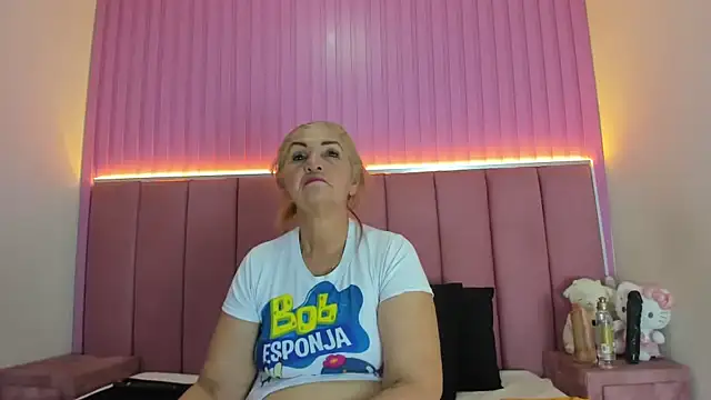 queenstarhy ওয়েবক্যাম শো