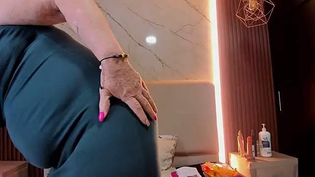 queenstarhy Webcam-Show