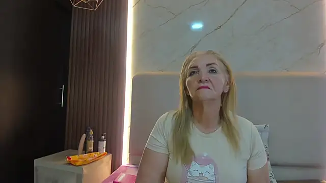 queenstarhy Show Webcam