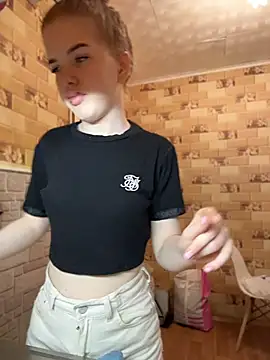 KayShaw Chat XXX live