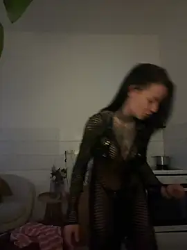 SkinnyLilly Webcam-Show