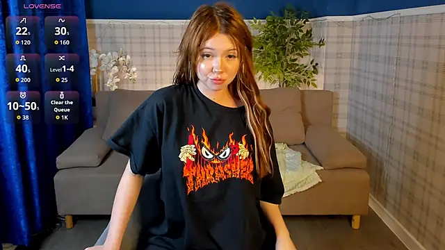 Edna_Martin 现场XXX聊天
