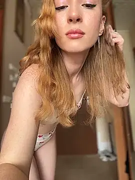 Little_Candy_18 Adlı Modelin Web Kamerası Şovu