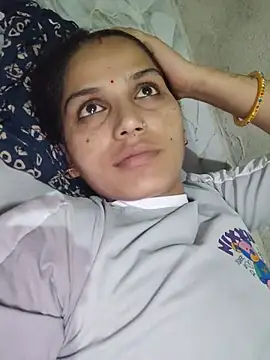 Chat XXX en directo de lovelypooja93