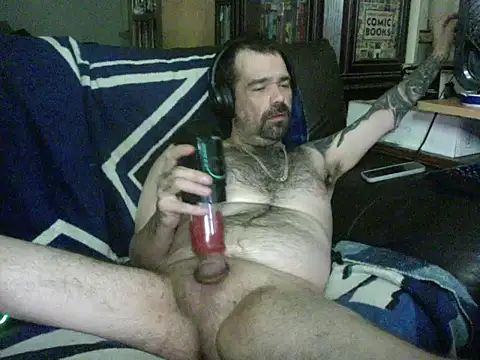 Show modela KinkyTOMan na web-kameri