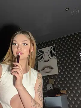 ivorylinkoln Adlı Modelin Web Kamerası Şovu