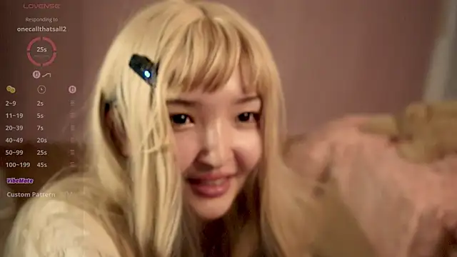Linhmew Live XXX-Chat