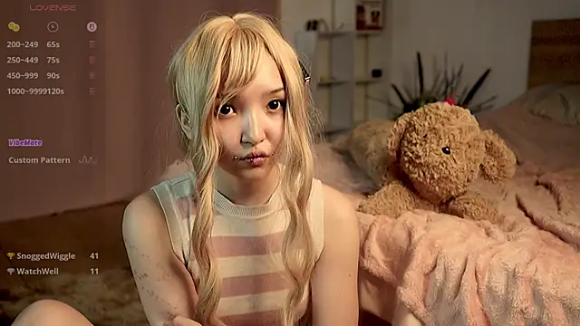 Linhmew's Live XXX Chat