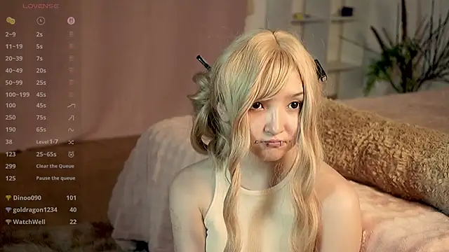 Živý XXX chat Linhmew