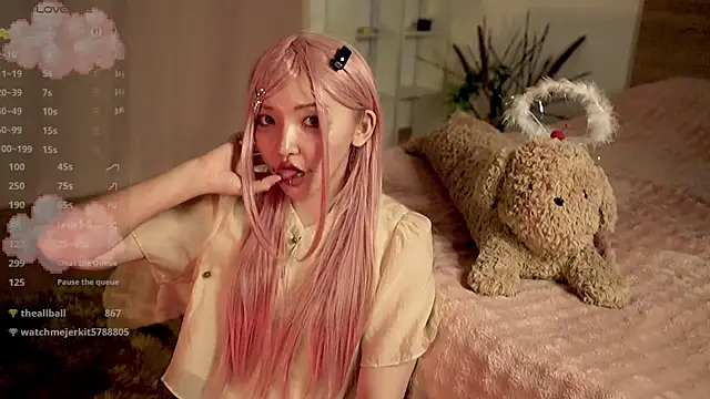 Linhmew's Live XXX Chat