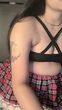 Mallu_SundariiのライブXXXチャット