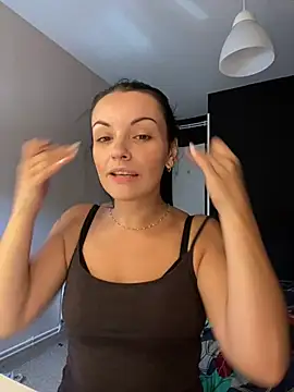 MoonHazel Webcam show