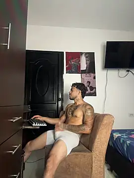 Kenny_romano 网络视讯表演