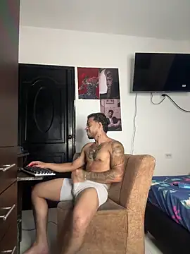 Kenny_romanon Webbikameraesitys