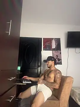 Show modela Kenny_romano na web-kameri