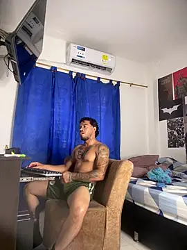 Pertunjukan Kamera Web Kenny_romano