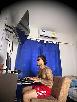 Show de Kenny_romano na webcam