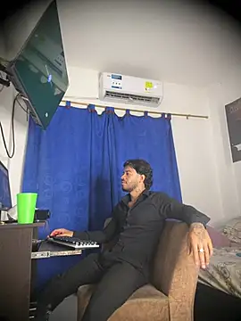 Kenny_romano Adlı Modelin Web Kamerası Şovu