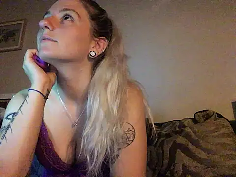 xxamyleighxx's Webcam Show