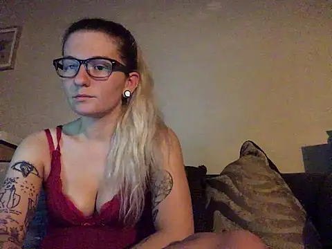 xxamyleighxx Adlı Modelin Canlı XXX Sohbeti
