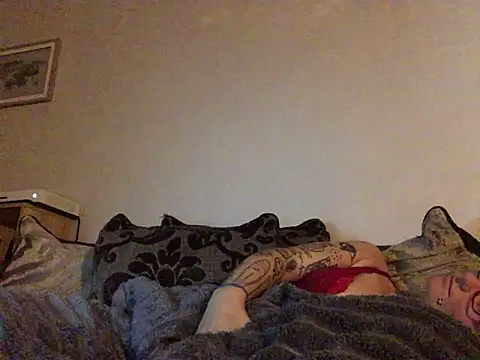 צ'אט XXX בשידור חי של xxamyleighxx