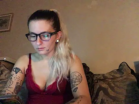 Chatroom XXX en direct de xxamyleighxx