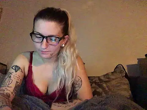Chat +18 de xxamyleighxx ao vivo