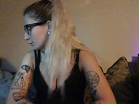 XXX chat uživo modela xxamyleighxx