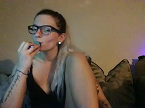 xxamyleighxx's Live XXX Chat