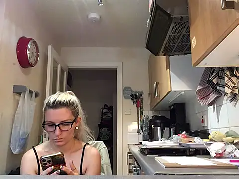 xxamyleighxx XXX чат на живо