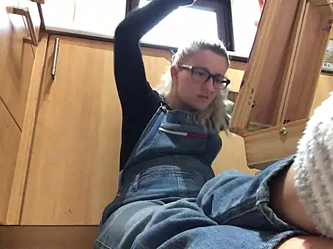 xxamyleighxx's Live XXX Chat