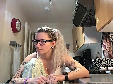 xxamyleighxx's Live Chat Room
