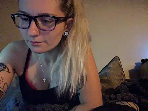 XXX chat uživo modela xxamyleighxx