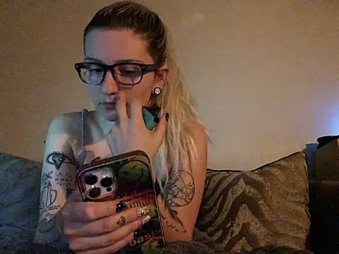 Chat XXX en directo de xxamyleighxx