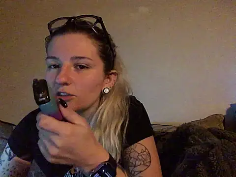Show de xxamyleighxx na webcam