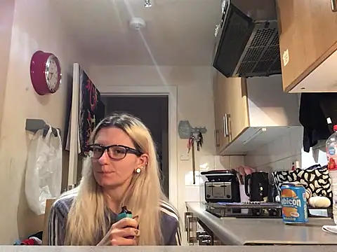 Chat +18 de xxamyleighxx ao vivo