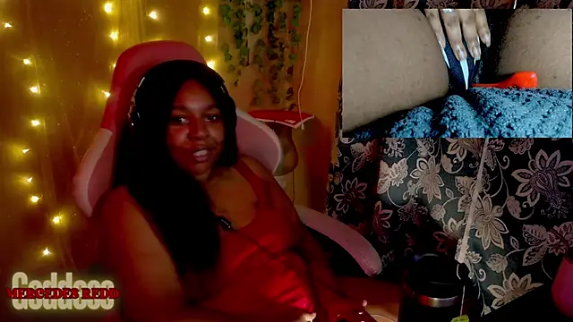Chatroom XXX en direct de MercedesRedd