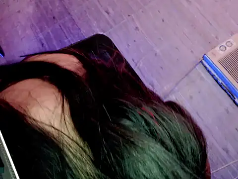 April_Slut29: вебкам-шоу