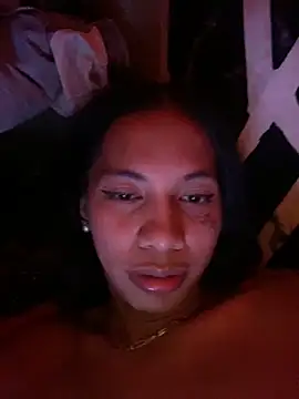 April_Slut29's Webcam Show