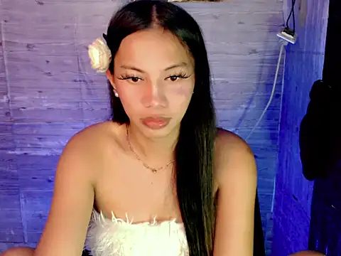 הופעת וובקאם של April_Slut29