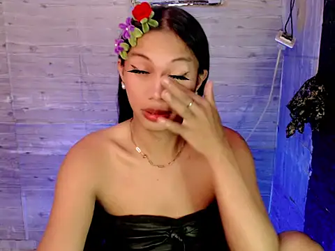 April_Slut29's Webcam Show