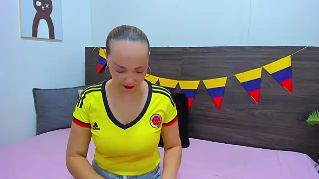 KahiaSmith 라이브 XXX 채팅