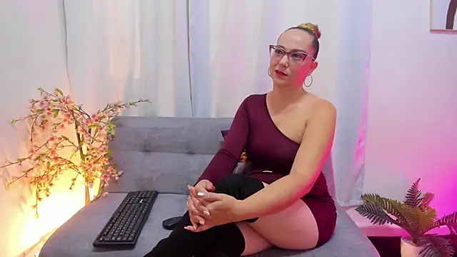 KahiaSmith Chat XXX live