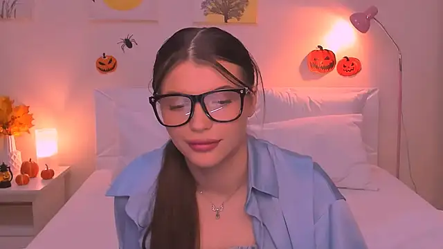 soulless_ Adlı Modelin Canlı XXX Sohbeti