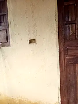 Živá chatovací místnost Sraveneno