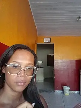 Sraveneno লাইভ XXX চ্যাট